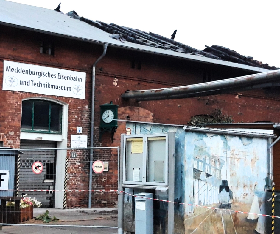 Mecklenburgisches Eisenbahn und Technikmuseum: Schaden könnte  im „zweistelligen Millionenbereich“ liegen.