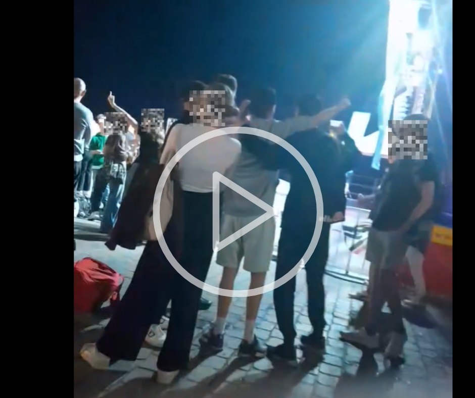 Kontroverse beim Drachenbootfest: Rassistische Verfremdungen von „L’amour Toujours“ sorgen für&nbsp;Empörung