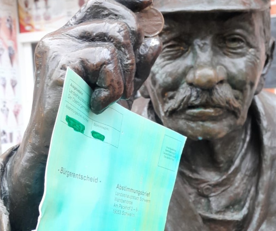 Neue Zwischenbilanz: So viele Abstimmungsbriefe zum Bürgerentscheid sind bis heute im Stadthaus angekommen.