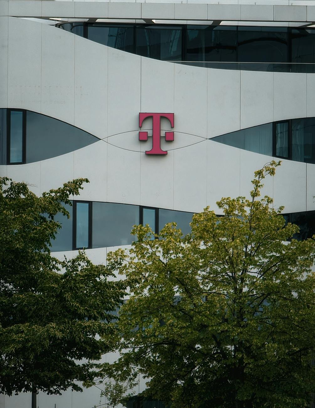 Busse, Demo, Kundgebung: ver.di ruft Telekom-Beschäftigte zur Großkundgebung in Schwerin&nbsp;auf