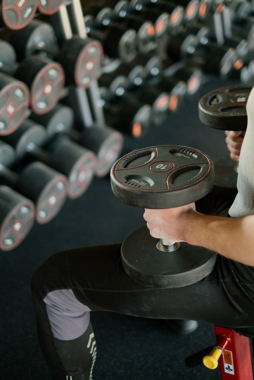 Ein Jahr GYMEDGE Schwerin: Fitnessstudio feiert Geburtstag mit Tag des offenen Gyms und&nbsp;Spendenaktion