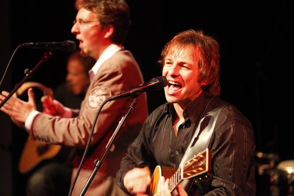 Letzter Auftritt vor dem Umbau: Simon & Garfunkel Revival Band gastiert zweimal in der Schelfkirche